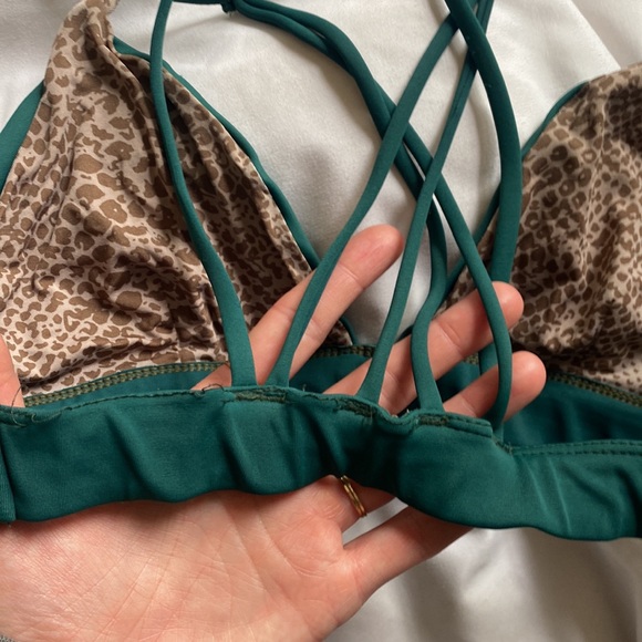 Acacia top - Picture 3 of 4